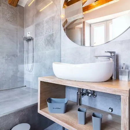 Luxury Sea View Lejlighed